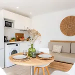 White Suites 3