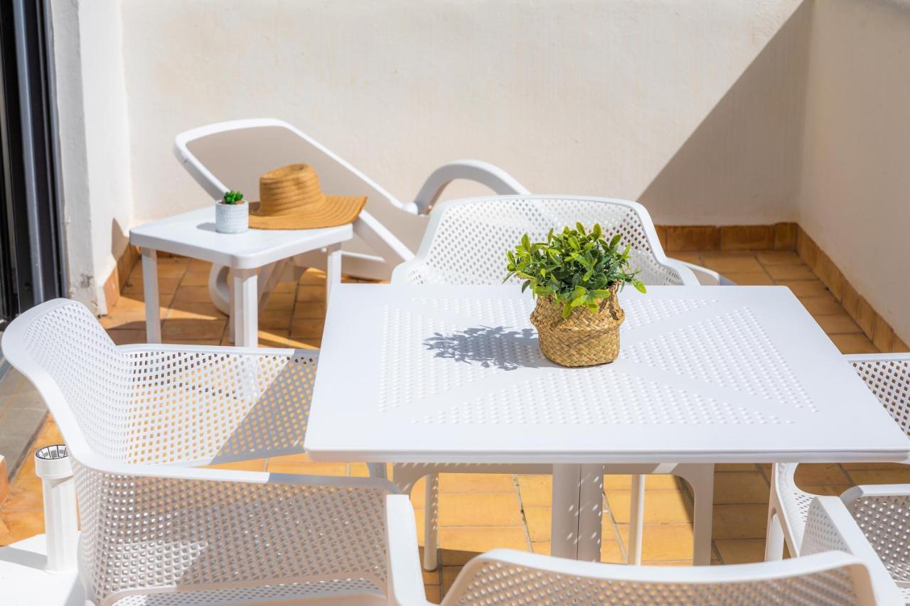 White 3 * Cala D´Or